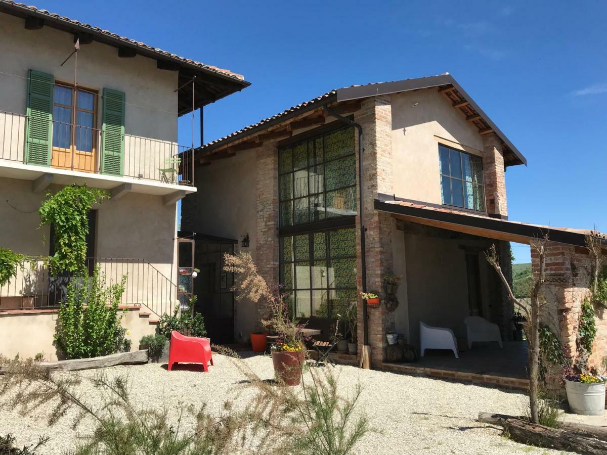 B&B Acaso Серралунга-д'Альба Экстерьер фото