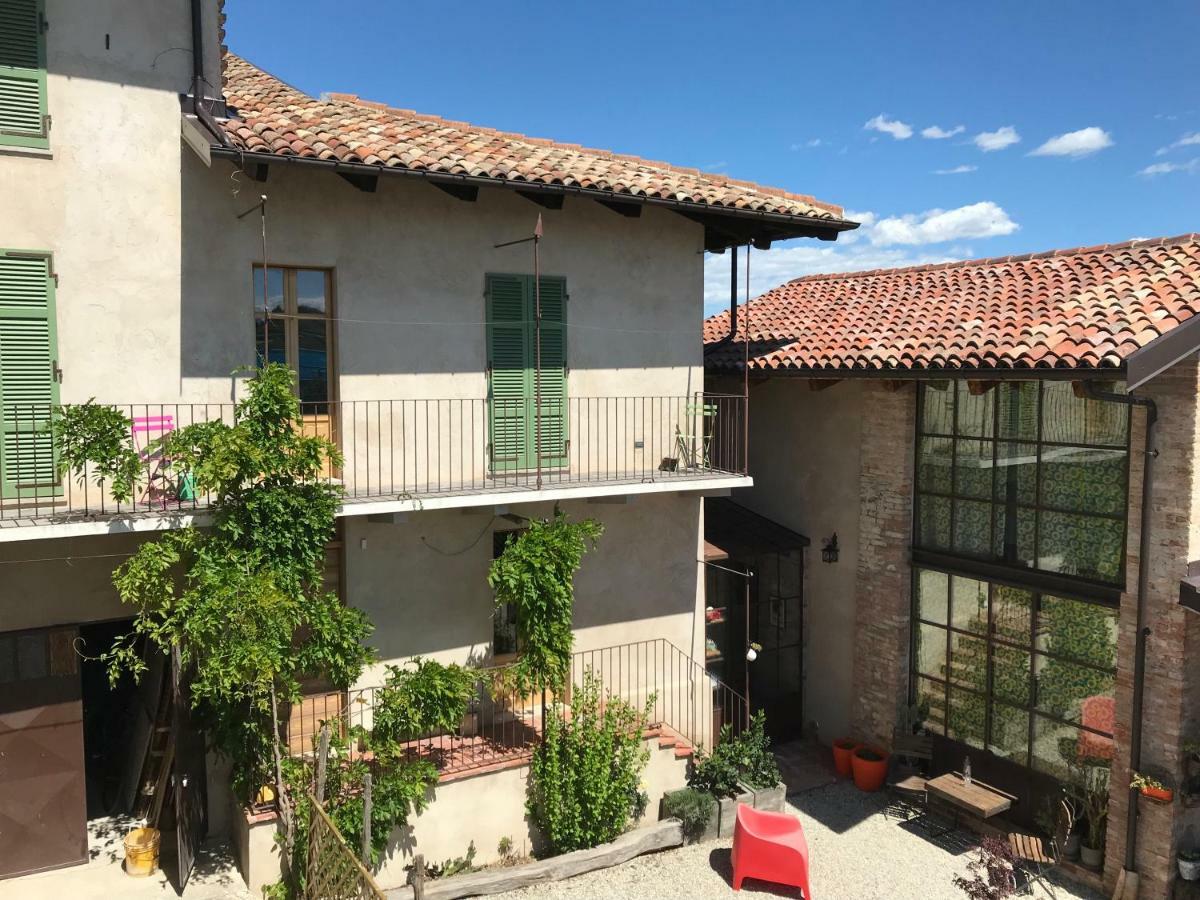 B&B Acaso Серралунга-д'Альба Экстерьер фото